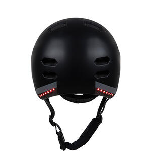 SK8  Black M - chytrá helma skate a inline brusle - 2